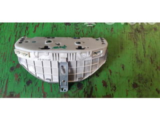 Панель приборов Mazda 626