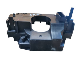 Ручка стеклоочистителей 30658614   Volvo V70