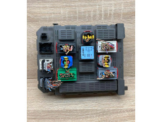 Pojistková skříňka 9650108780 Peugeot 607 2000