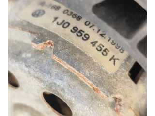 Вентилятор радиатора     1J0959455K, 1J0121205B    Audi A3 S3 8L 