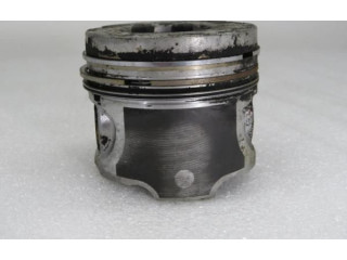 Поршень 5575W, K9KM768 Renault Clio III