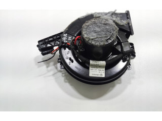 Вентилятор печки 6R1971566AE Skoda Fabia Mk3 (NJ)