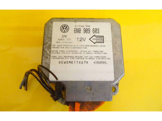Блок подушек безопасности 6N0909603   Volkswagen PASSAT B4