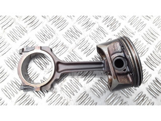 Píst Saab 9-7X pro benzínový motor 4.2