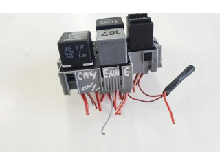 Pojistková skříňka Porsche Cayenne (9PA) 2004