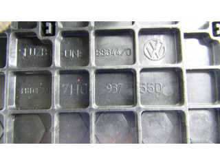 Pojistková skříňka 7h0937550 Volkswagen Transporter - Caravelle T5 2004