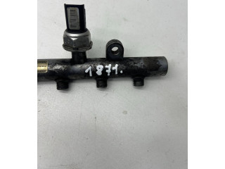 Топливная рампа 9645689580, 5WS40041 Volvo S40