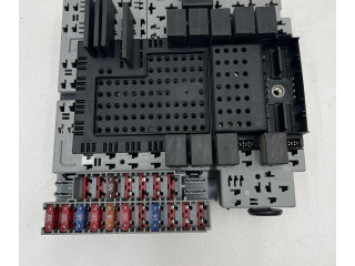 Блок предохранителей 8622520, 8622520 Volvo S80