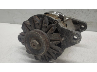 Генератор    Nissan Bluebird 2.0     