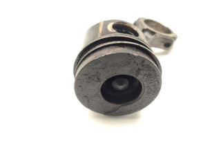 Píst F9Q732 Renault Scenic RX F9Q732