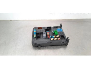 Блок предохранителей  9819850080   Peugeot 2008 I    