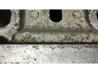 Подушка коробки передач