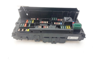 Блок предохранителей 9210863 BMW X3 F25