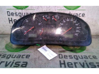 Přístrojová deska  Volkswagen Passat Alltrack 1999 3B1919860C, 0090059  