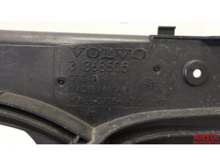 Вентилятор радиатора 31686810 Volvo V70