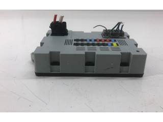 Pojistková skříňka SW71739084 Jaguar F-Pace 2021