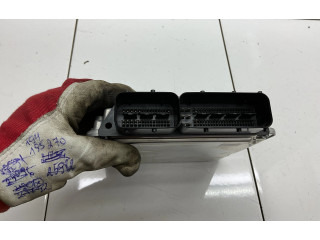 Блок управления двигателя 8R0907401E   Audi Q5 SQ5