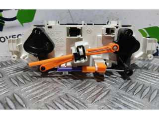 Блок управления климат-контролем 96722483ZD Peugeot 2008 I