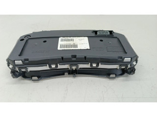 Панель приборов 8201060299B Renault Clio III