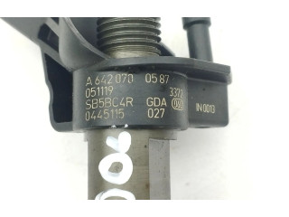 Форсунка A6420700587    Chrysler 300 - 300C   