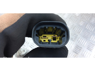 Вентилятор радиатора     MS2680008154, 753422043A    Peugeot 208 1.2