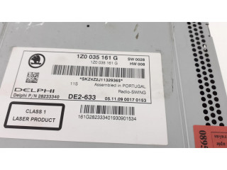 Радио/ проигрыватель CD/DVD / навигация