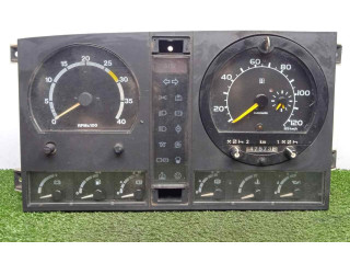 Панель приборов 015010731-19598101   Nissan Laurel       