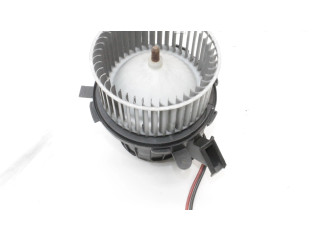 Вентилятор печки 8T2820021 Audi A5 8T 8F