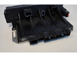 Блок предохранителей A2305454632 Mercedes-Benz SL R230