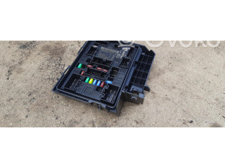 Блок комфорта 284B76520R Dacia Jogger