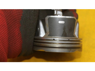 Píst 72L71 Renault Megane III