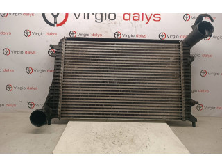 Интеркулер 1K0145803Q, N7085002 Volkswagen Touran I