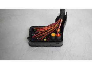 Pojistková skříňka Volkswagen Caddy 2017