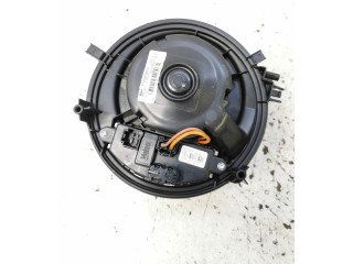 Вентилятор печки    5Q1819021F   Audi A3 S3 8V