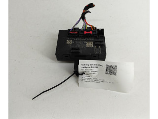 Блок управления дверью 7N0959795F, 7N0959795E Skoda Yeti (5L)