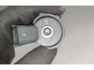 Vstřikovač 3380027400, 0445110258BOSCH KIA Carens II D4EA