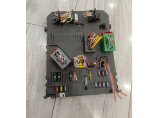 Pojistková skříňka Řídící jednotka BSM BSI   Citroen Berlingo 1999