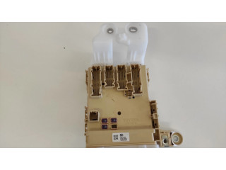 Блок предохранителей 63586795, 8273078021 Lexus NX