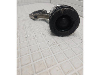 Píst R1US1 Toyota Avensis T250