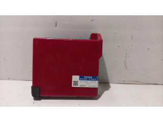 Блок управления 8865053083, 1776006310   Lexus IS-F