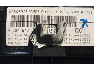 Přístrojová deska Mercedes-Benz C W204 2007 A2045401648, A2C53245324