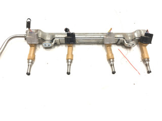 Магистральная трубка топлива