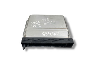 Блок управления двигателя 0281011441, 1039S04101 Volvo S60