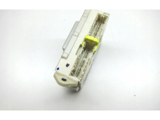 Pojistková skříňka 8273030B61, 8273030B61 Lexus GS 300 350 430 450H 2007