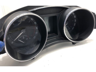 Панель приборов 3T1920840D   Skoda Superb B6 (3T)       