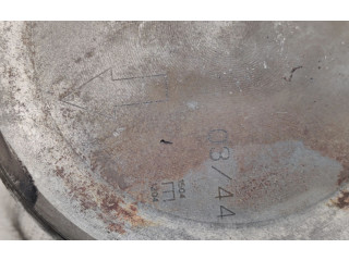 Поршень с шатуном 53021539AD, 05086011AA Dodge Challenger