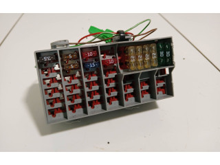 Блок предохранителей  8637669   Volvo XC90    