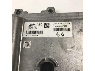 Блок управления двигателя 237104789R   Renault Clio IV