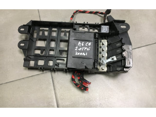 Блок предохранителей  4F0971845   Audi A6 S6 C6 4F    