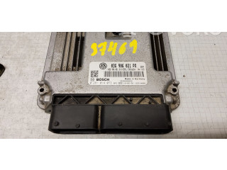 Řídící jednotka 03G906021PD, 0281014073   Volkswagen Caddy 2010
